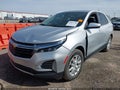2022 Chevrolet Equinox — photo 2 of 18 | VIN 3GNAXKEV5NL268379