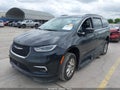 Photo 2 of 18 — 2022 Chrysler Pacifica