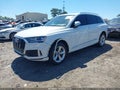 Photo 2 of 16 — 2021 Audi Q7