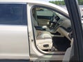 Photo 5 of 19 — 2014 Lincoln MKT