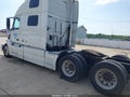 Photo 3 of 15 — 2017 Volvo VNL