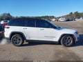 Photo 13 of 19 — 2023 Jeep Grand Cherokee