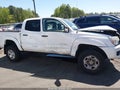 Photo 13 of 17 — 2015 Toyota Tacoma