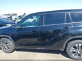Photo 14 of 16 — 2022 Toyota Highlander