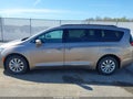 Photo 14 of 16 — 2017 Chrysler Pacifica