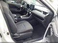 Photo 5 of 16 — 2021 Toyota RAV4