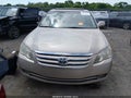 Photo 13 of 17 — 2005 Toyota Avalon