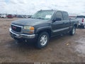 2004 GMC Sierra 1500 — photo 2 of 11 | VIN 2GTEK19T441265663