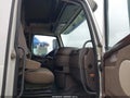 Photo 7 of 23 — 2016 Volvo VN