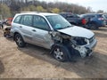 Photo 1 of 17 — 2004 Toyota RAV4