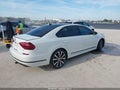 Photo 4 of 16 — 2018 Volkswagen Passat