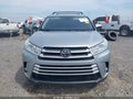 Photo 12 of 16 — 2019 Toyota Highlander