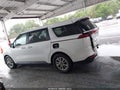Photo 15 of 22 — 2023 Kia Carnival