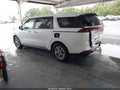 Photo 3 of 22 — 2023 Kia Carnival