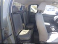 Photo 8 of 19 — 2016 Chevrolet Colorado