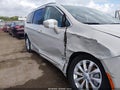 Photo 6 of 16 — 2017 Chrysler Pacifica