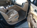 Photo 5 of 20 — 2011 Porsche Cayenne