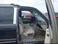 Photo 5 of 16 — 2001 Chevrolet Suburban 1500