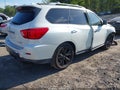 Photo 4 of 18 — 2017 Nissan Pathfinder