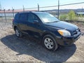 Photo 13 of 16 — 2011 Toyota RAV4