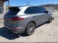 2017 Porsche Cayenne — photo 4 of 17 | VIN WP1AB2A24HLA53304
