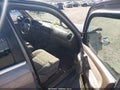 Photo 5 of 17 — 2001 Toyota Sequoia