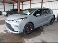 2025 Toyota Sienna — photo 2 of 16 | VIN 5TDDRKEC5SS256575