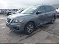 Photo 2 of 16 — 2017 Nissan Pathfinder