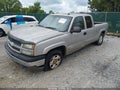 Photo 2 of 11 — 2004 Chevrolet Silverado 1500