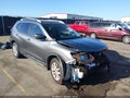 Photo 1 of 17 — 2018 Nissan Rogue