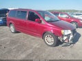 Photo 1 of 17 — 2016 Dodge Grand Caravan