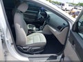 Photo 5 of 16 — 2018 Hyundai Elantra