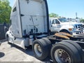 Photo 14 of 15 — 2017 Kenworth T680