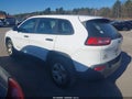 Photo 3 of 17 — 2015 Jeep Cherokee