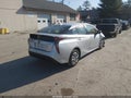 Photo 4 of 16 — 2017 Toyota Prius