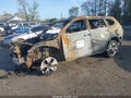 Photo 2 of 10 — 2023 Toyota Highlander