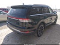 Photo 4 of 16 — 2020 Lincoln Aviator