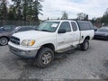 Photo 2 of 18 — 2001 Toyota Tundra