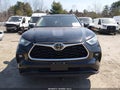 Photo 13 of 17 — 2023 Toyota Highlander