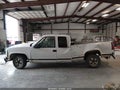 1998 Chevrolet C1500 — photo 15 of 17 | VIN 1GCEC19R2WR103882