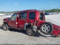 Photo 14 of 19 — 2006 Jeep Liberty