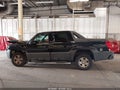 Photo 15 of 17 — 2003 Chevrolet Avalanche