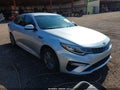 2020 Kia Optima — photo 1 of 16 | VIN 5XXGT4L32LG451789