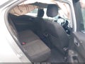 Photo 8 of 16 — 2018 Chevrolet Equinox
