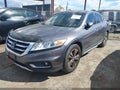 Photo 2 of 16 — 2015 Honda Crosstour