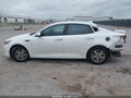 Photo 15 of 17 — 2017 Kia Optima