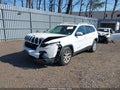 Photo 2 of 16 — 2016 Jeep Cherokee