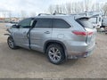 Photo 3 of 17 — 2015 Toyota Highlander
