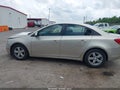 Photo 14 of 16 — 2015 Chevrolet Cruze