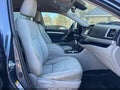 Photo 5 of 10 — 2018 Toyota Highlander